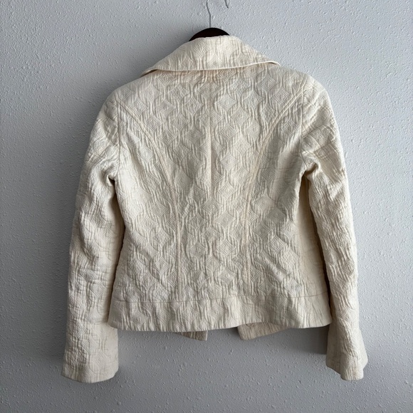 Reiss Women's Textured Cream Jacket - Picture 5 of 6